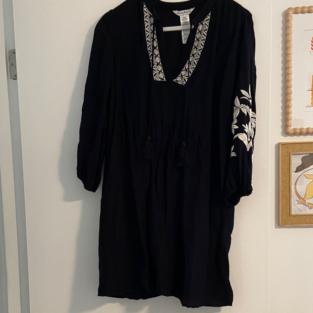 Tommy Bahama St Lucia linen blend floral embroidered dress cover up black med